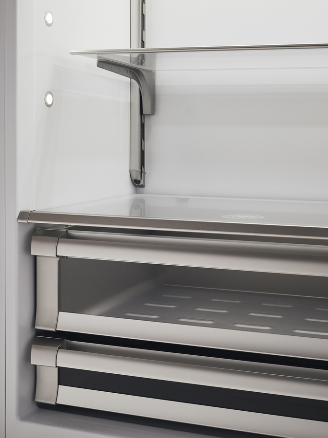 Bottom Freezer Refrigerator REF24PR 24in  Built-In 8.8 Cu.Ft 84 Inch Tall - Bertazzoni